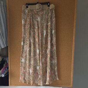 Roz & Ali Paisley Spring Maxi Bogo Flowy Skirt w Belt in Cream and Tan Size L